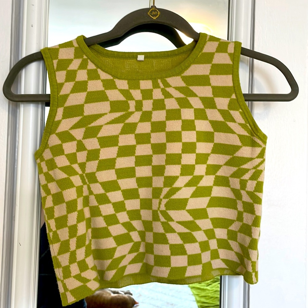 Green Checkered Cropped Sleeveless Sweater